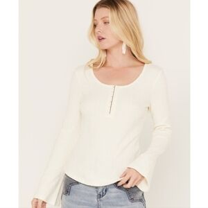 IDYLLWIND WADE LONG SLEEVE TEXTURED HENLEY SHIRT IN IVORY, SZ XS